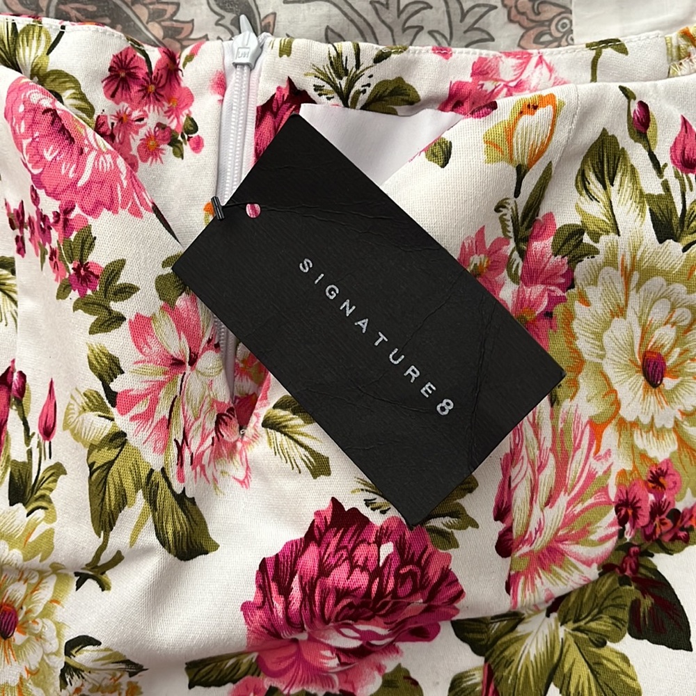 Mini Dress - Picture 2 of 2